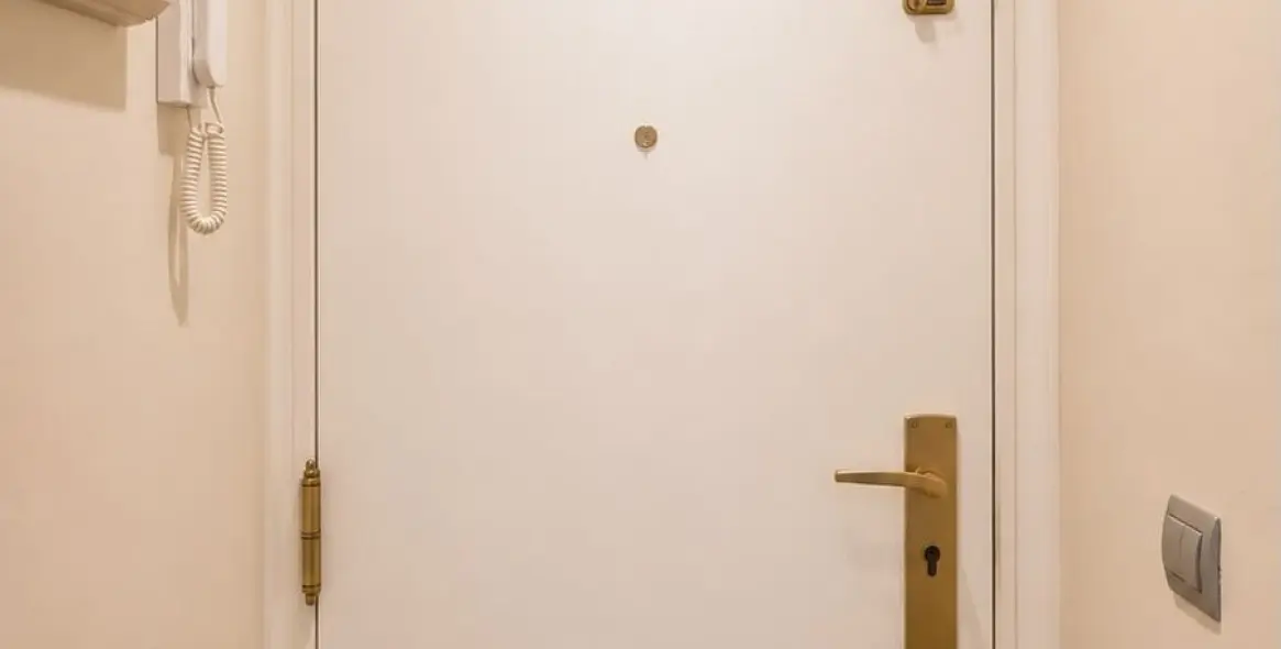 Sale of middle floor apartment in Fuengirola 8