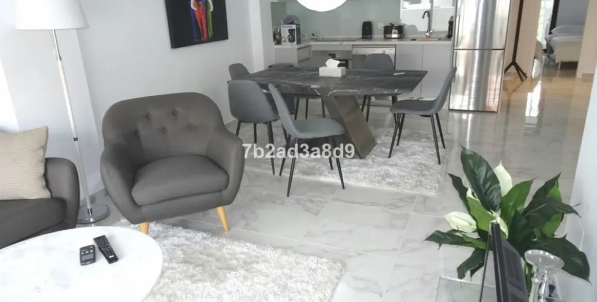 Продажа апартаментов на среднем этаже в Nueva Andalucía 15