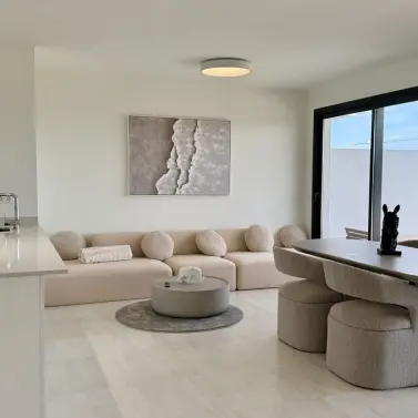 Продажа пентхауса в Estepona