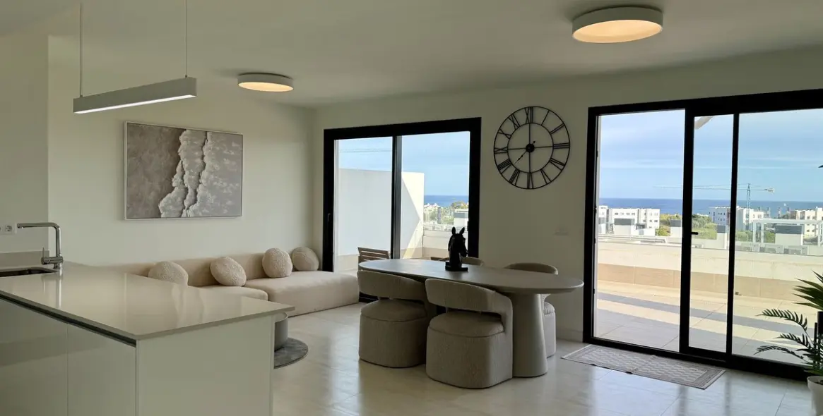 Продажа пентхауса в Estepona 3