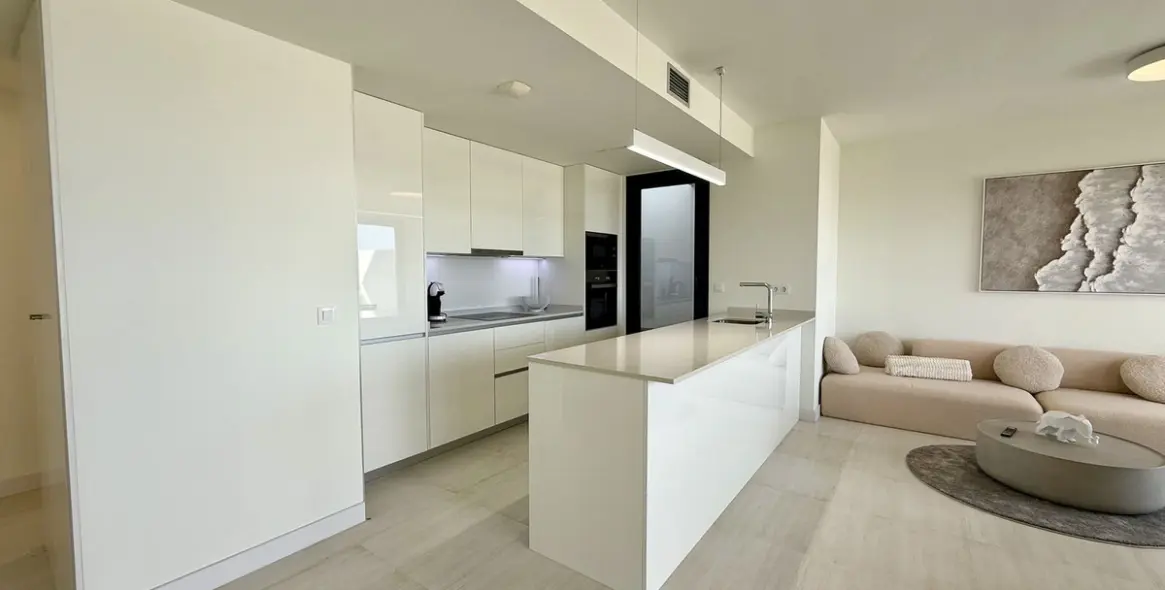 Продажа пентхауса в Estepona 15