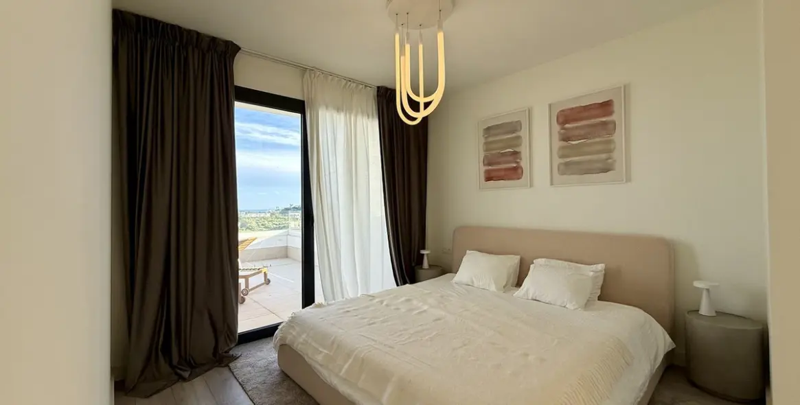 Продажа пентхауса в Estepona 16