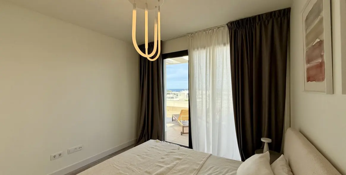 Продажа пентхауса в Estepona 20