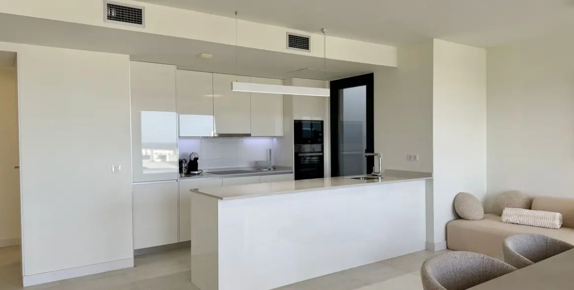 Продажа пентхауса в Estepona 27