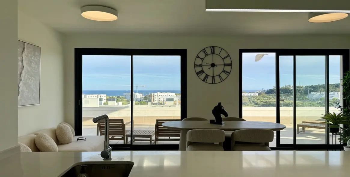 Продажа пентхауса в Estepona 30