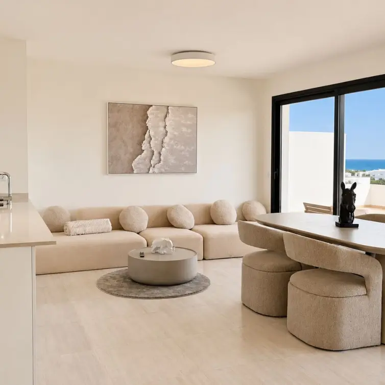 Продажа пентхауса в Estepona