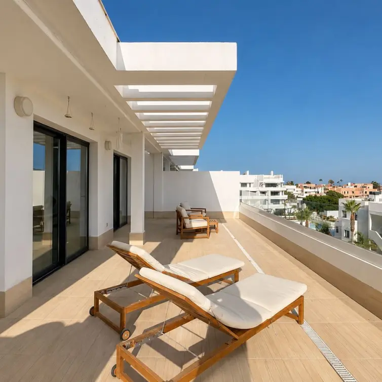 Продажа пентхауса в Estepona