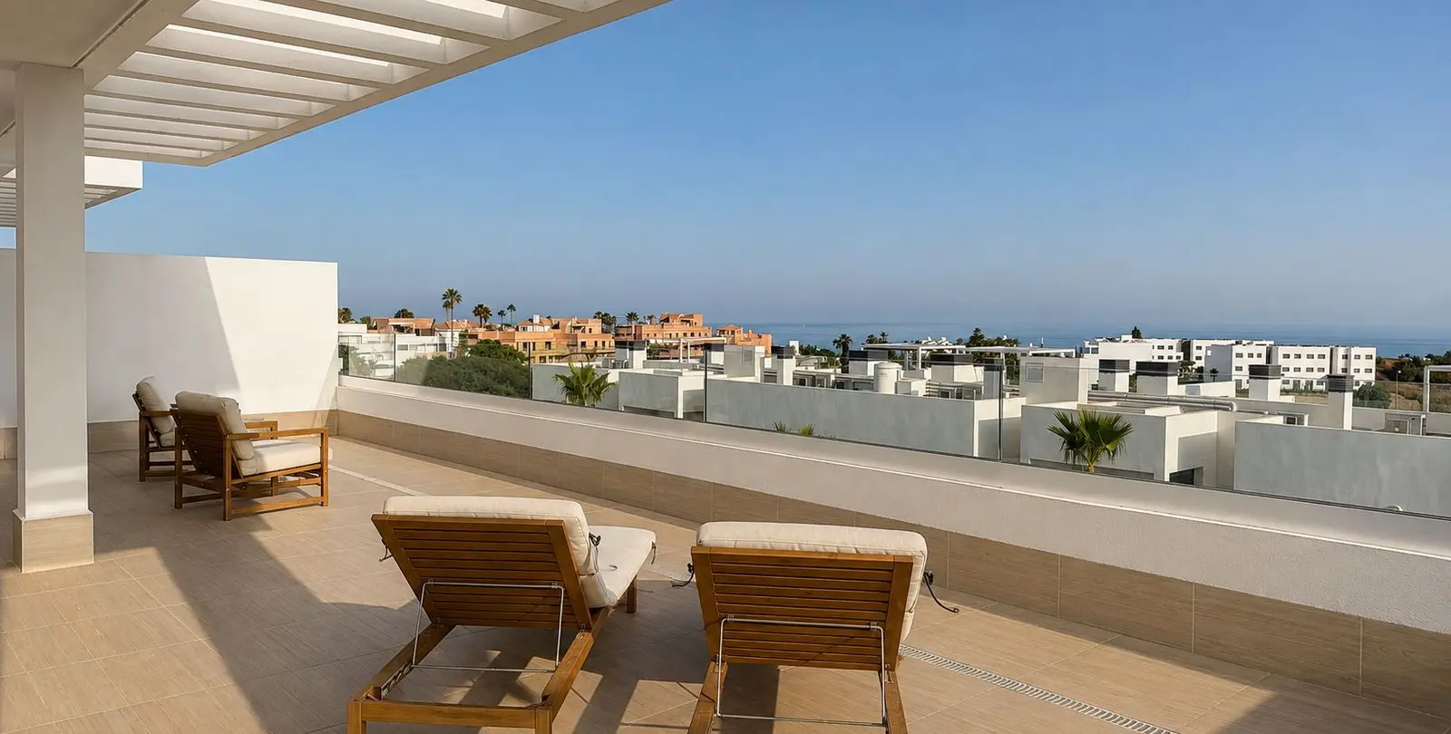 Продажа пентхауса в Estepona 14