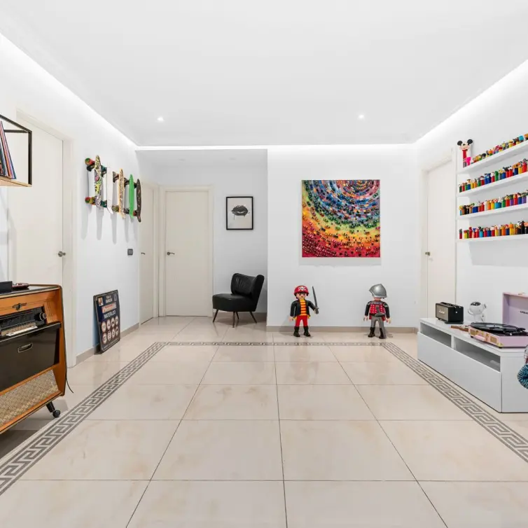 Sale of penthouse in Benahavís