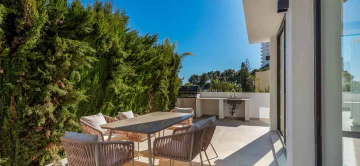 Sale of detached villa in Nueva Andalucía 4