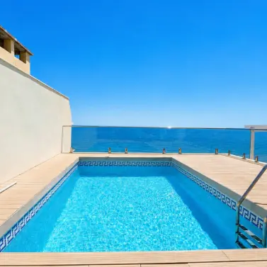Venta de ático dúplex en Cabopino