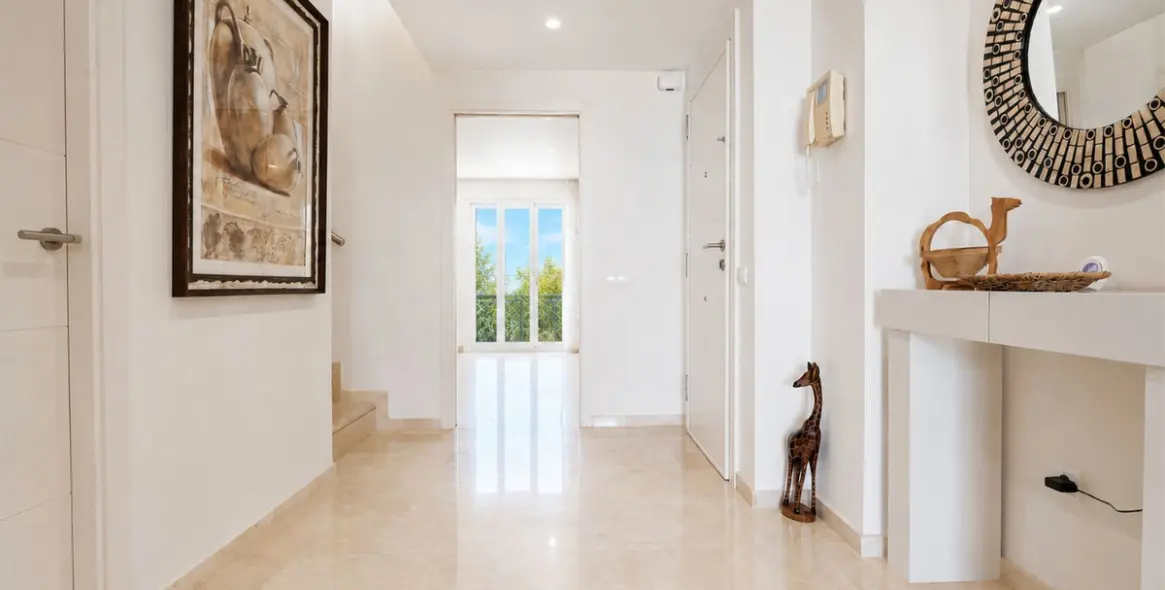 Venta de ático dúplex en Cabopino 2