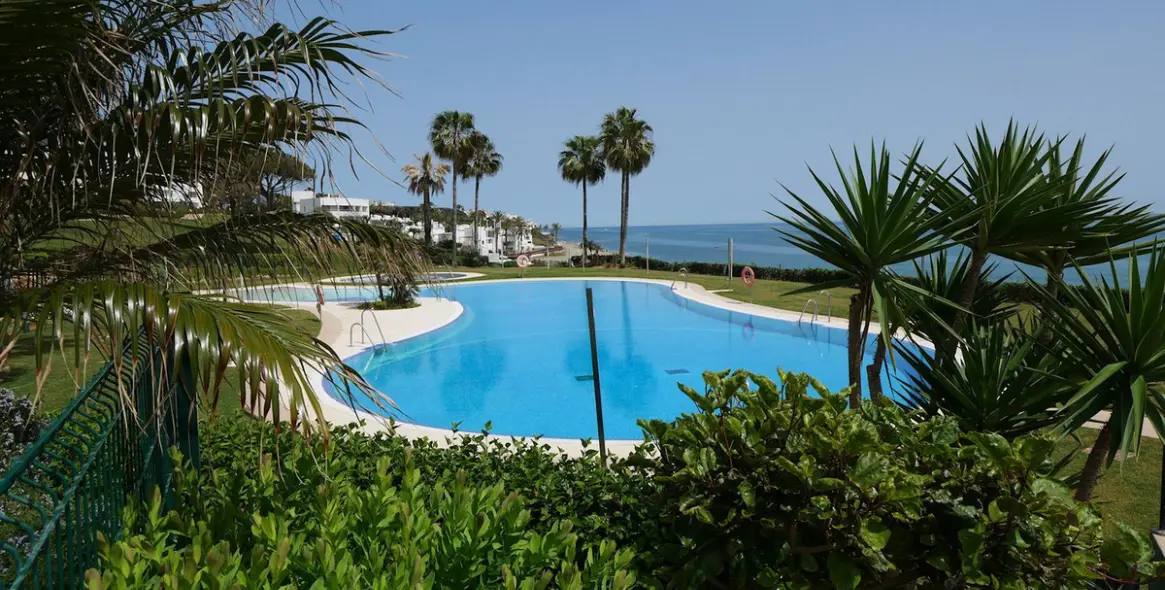 Venta de ático dúplex en Cabopino 8