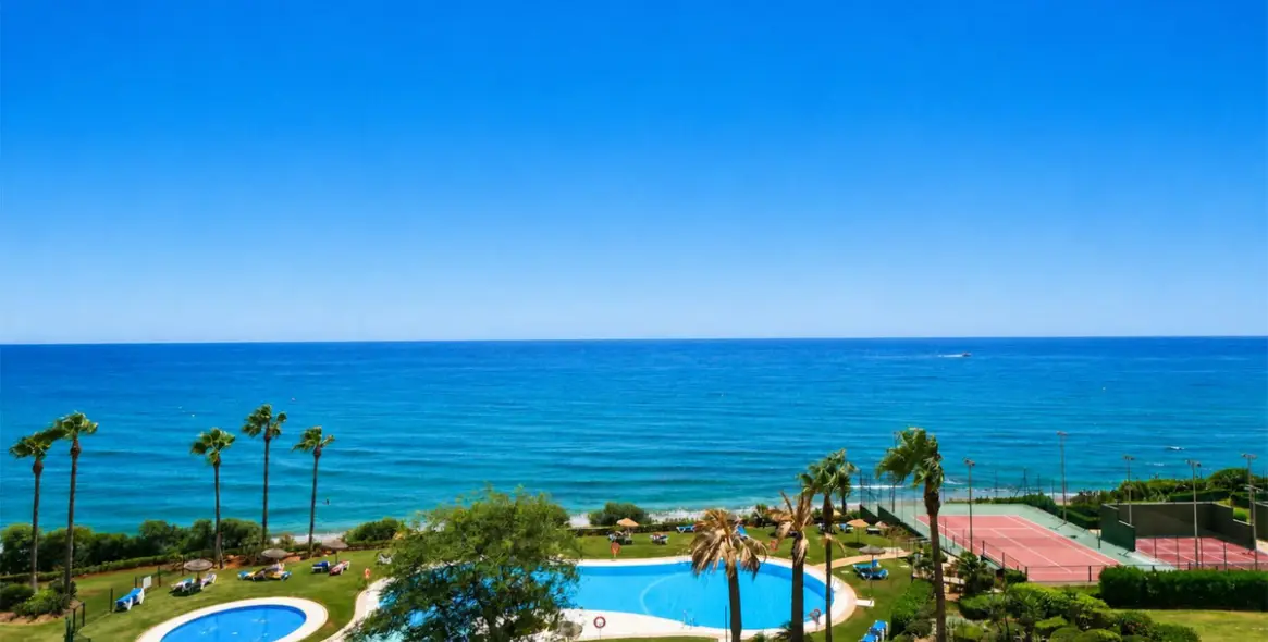Venta de ático dúplex en Cabopino 9