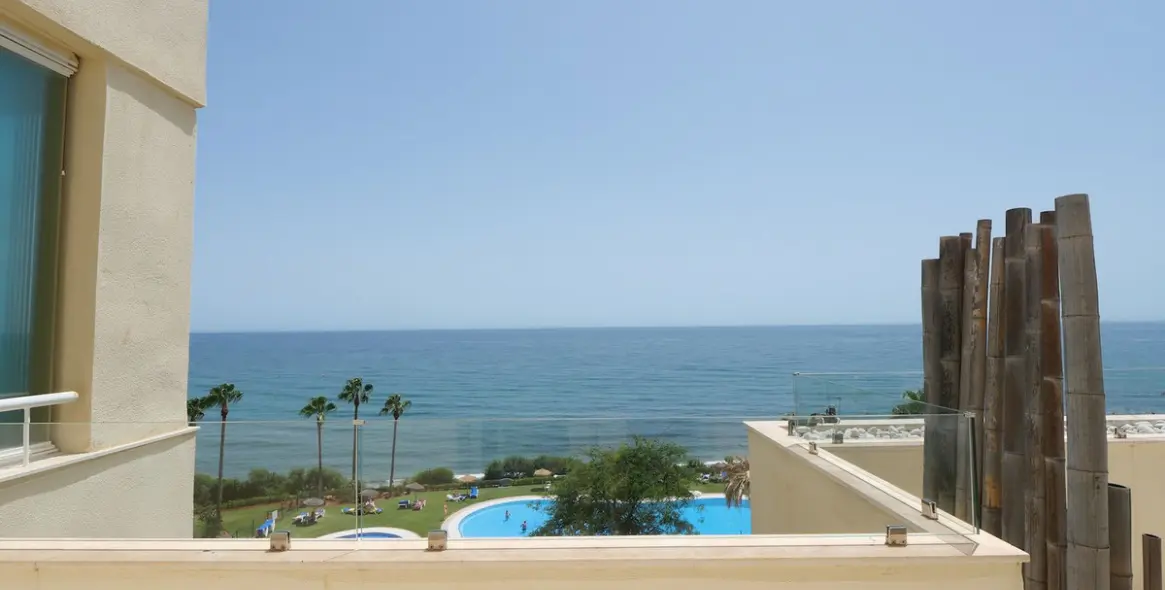 Venta de ático dúplex en Cabopino 31