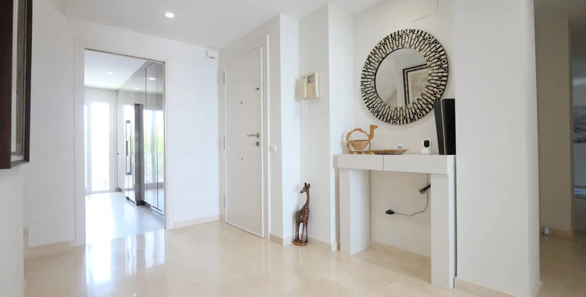 Venta de ático dúplex en Cabopino 44