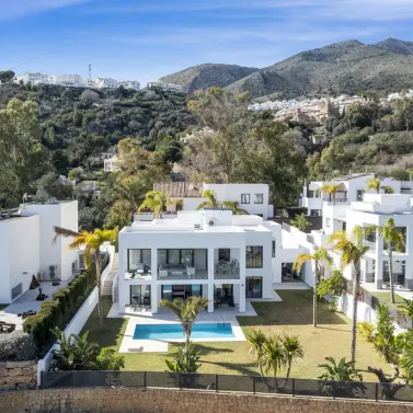 Venta de villa independiente en Benalmadena