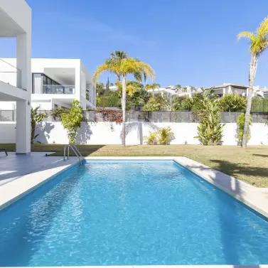 Venta de villa independiente en Benalmadena