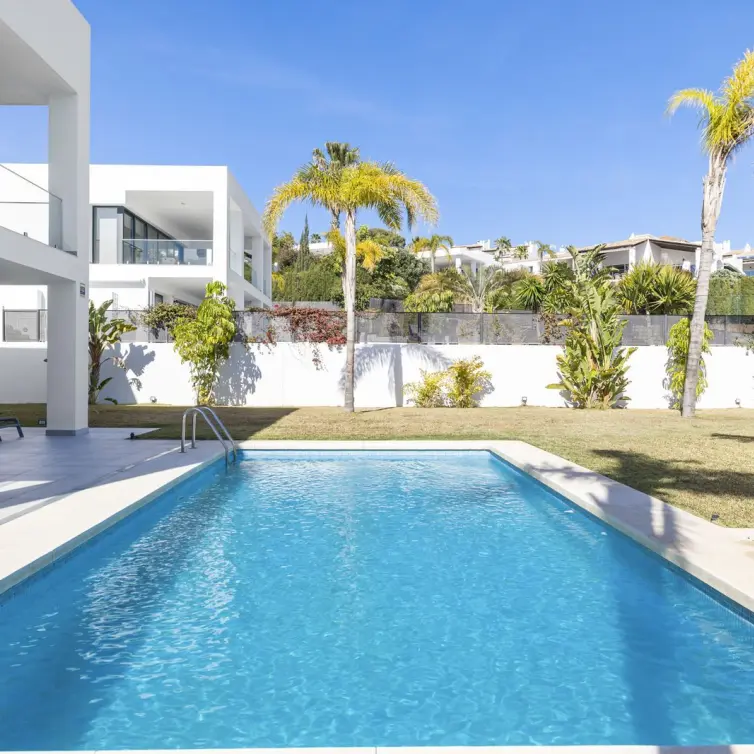Sale of detached villa in Torremuelle