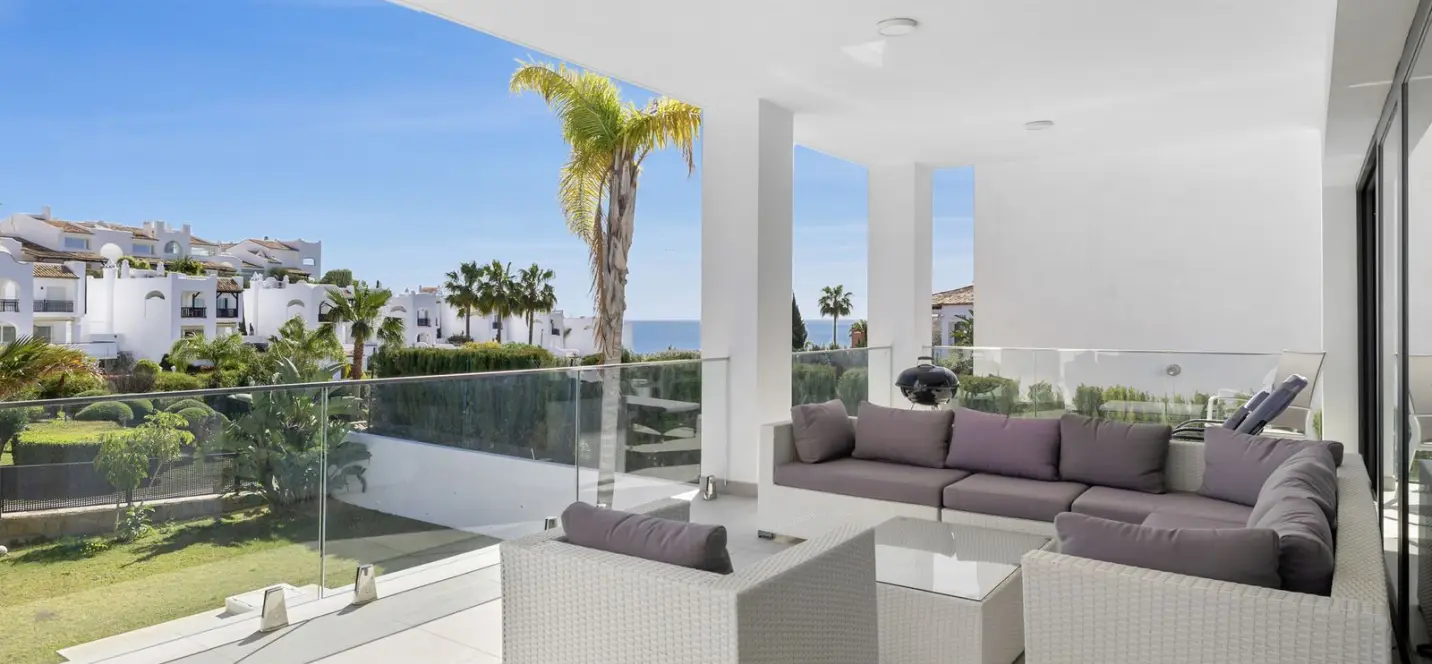 Sale of detached villa in Torremuelle 4