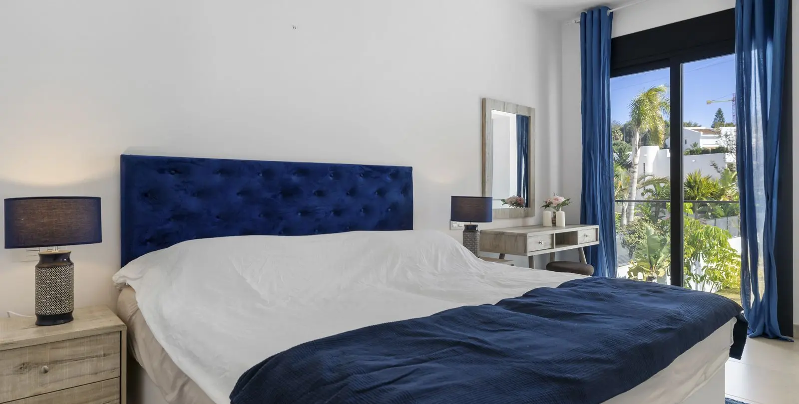 Sale of detached villa in Torremuelle 36