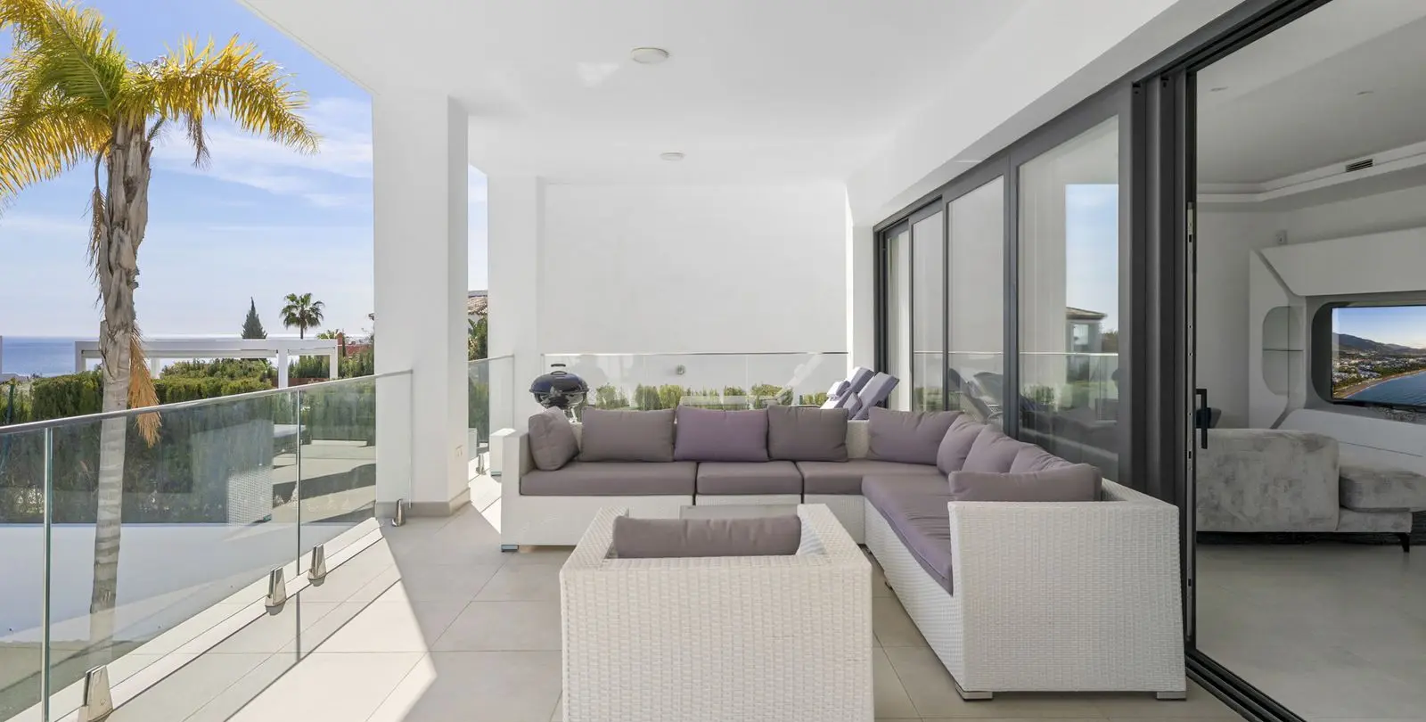 Sale of detached villa in Torremuelle 62