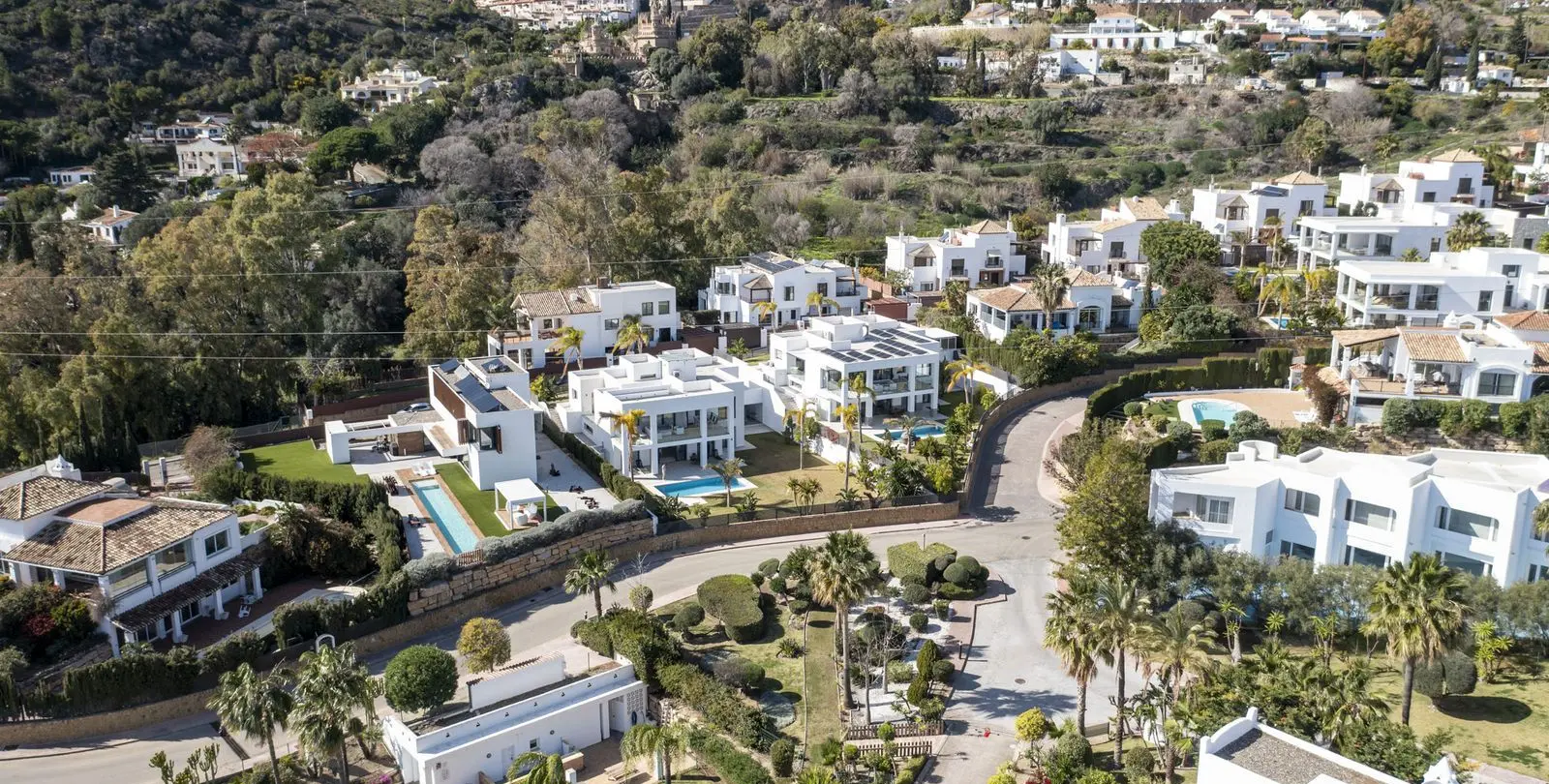Sale of detached villa in Torremuelle 76