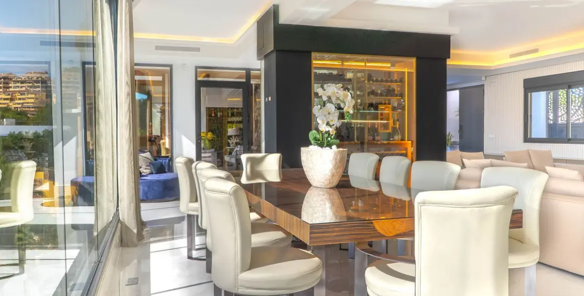 Venta de villa independiente en Torrequebrada 6