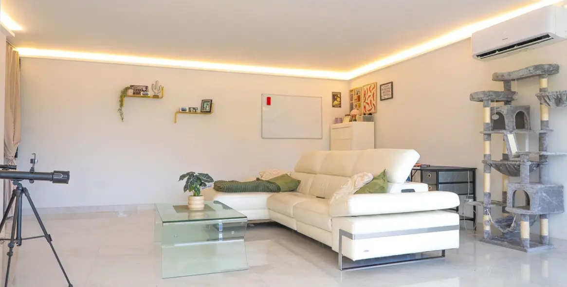 Venta de villa independiente en Torrequebrada 26