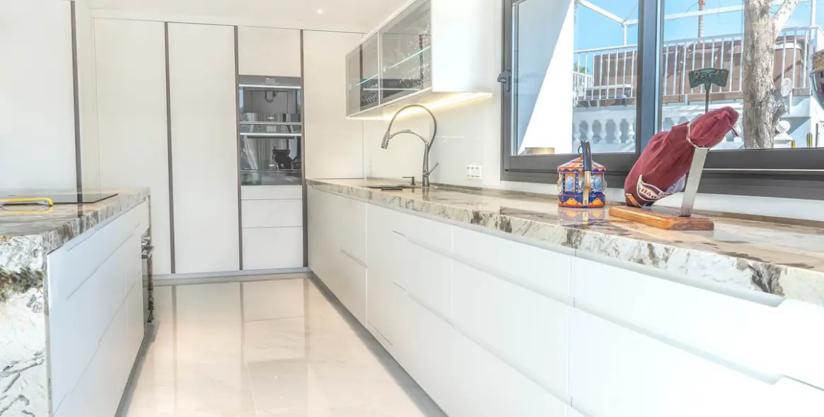 Venta de villa independiente en Torrequebrada 38