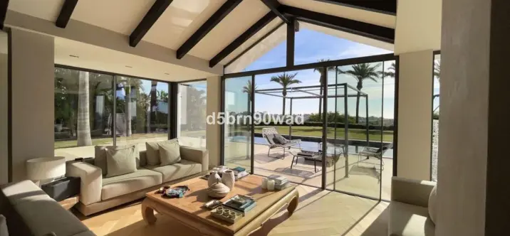 Venta de villa independiente en Benahavís 2