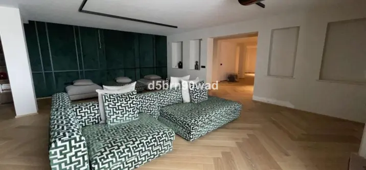 Venta de villa independiente en Benahavís 3