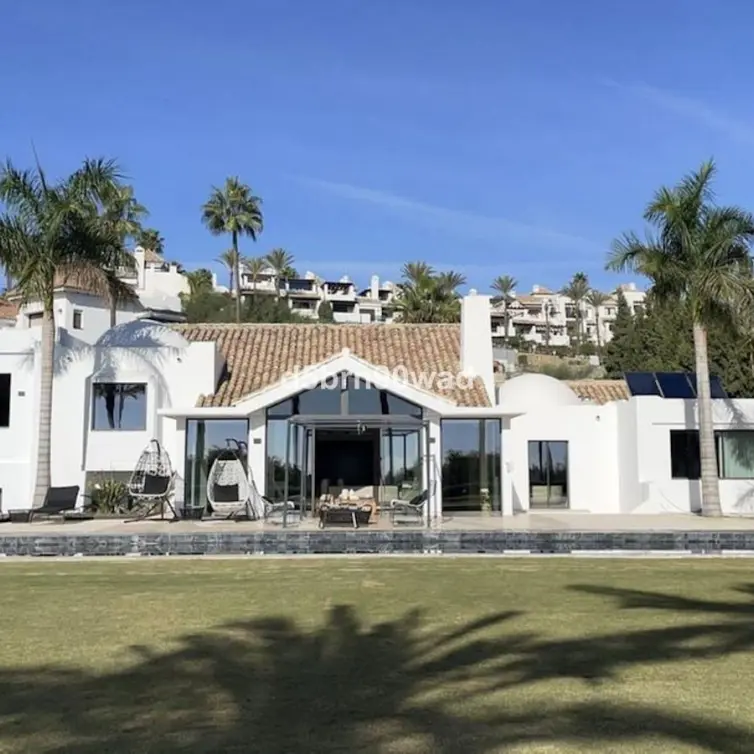 Venta de villa independiente en Benahavís