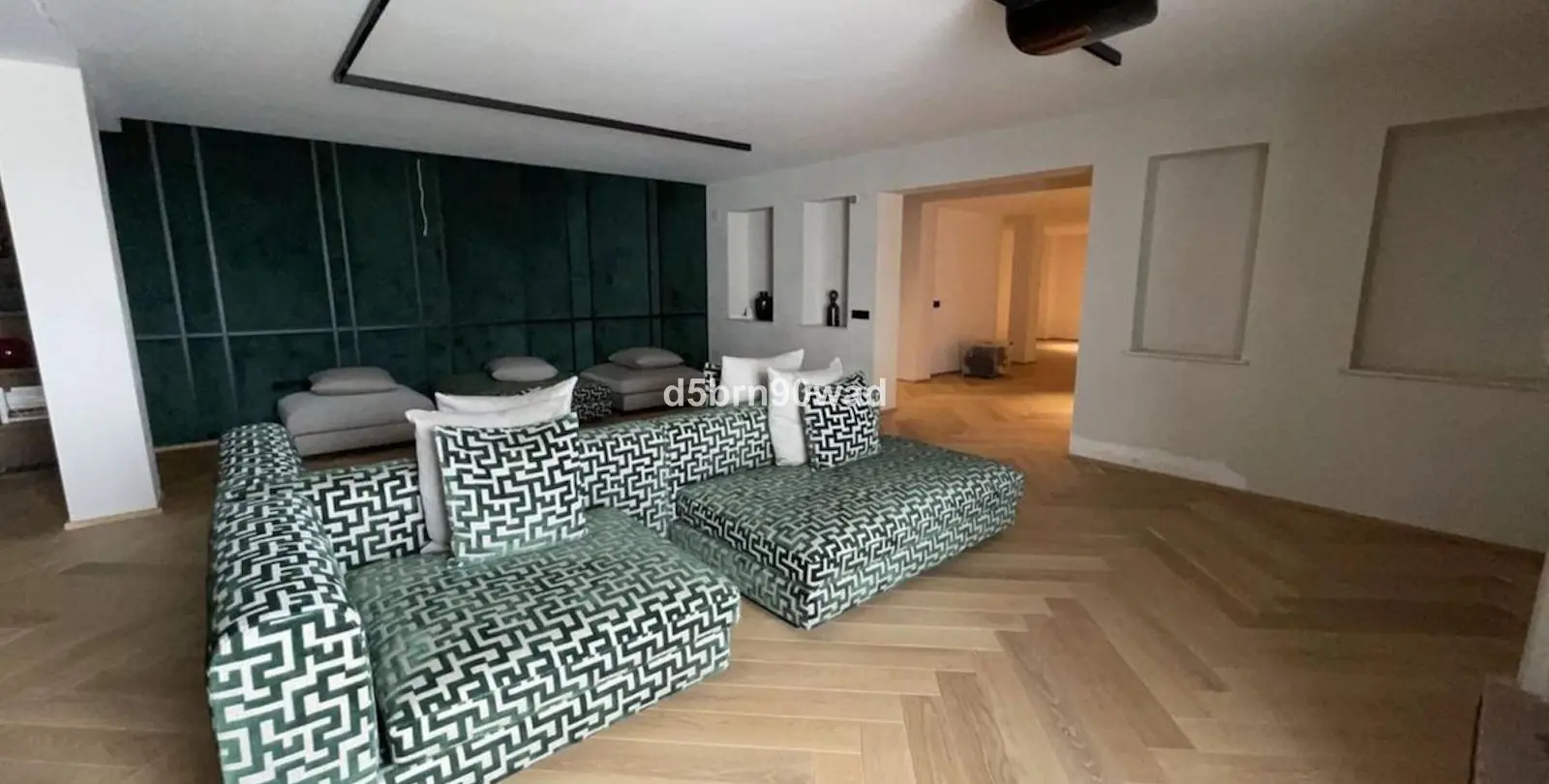 Sale of detached villa in Benahavís 4