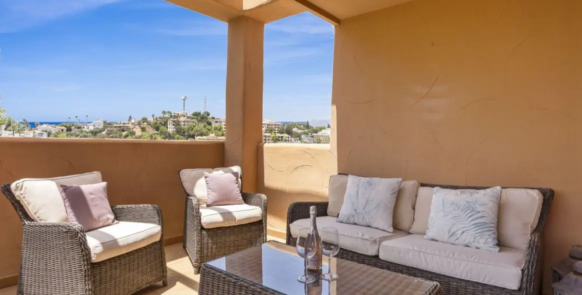 Long-term rent of ground floor apartment in Marbella 3