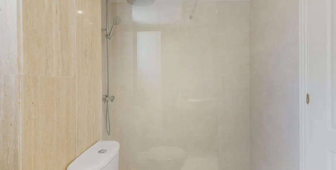 Long-term rent of ground floor apartment in Marbella 11