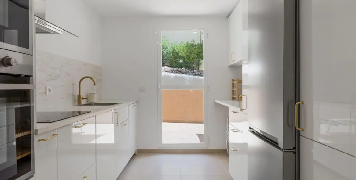 Long-term rent of ground floor apartment in Marbella 15
