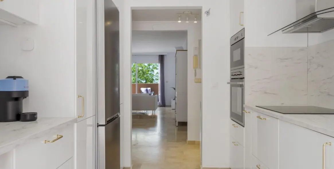 Long-term rent of ground floor apartment in Marbella 16