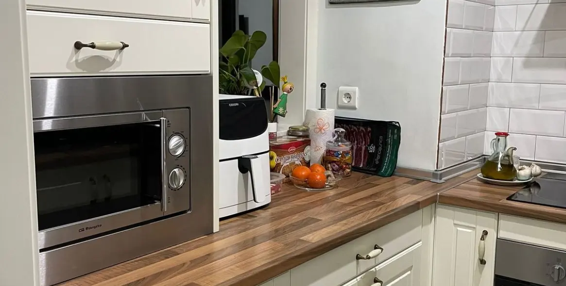 Venta de apartamento en planta media en Miraflores 4