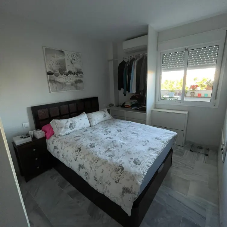 Sale of middle floor apartment in Miraflores
