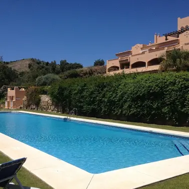 Краткосрочная аренда апартаментов на первом этаже в Elviria