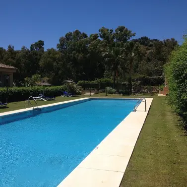 Краткосрочная аренда апартаментов на первом этаже в Elviria