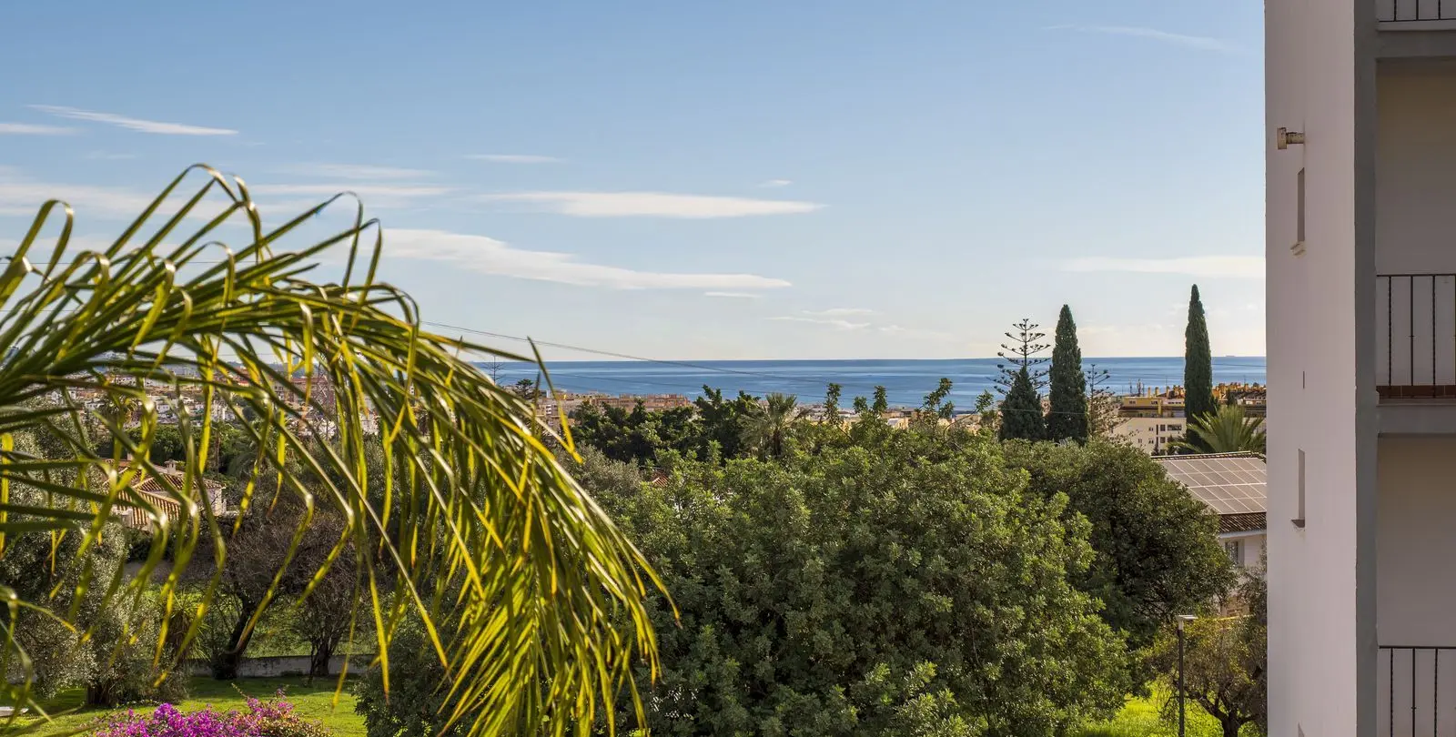Продажа двухуровневых апартаментов в Marbella 2