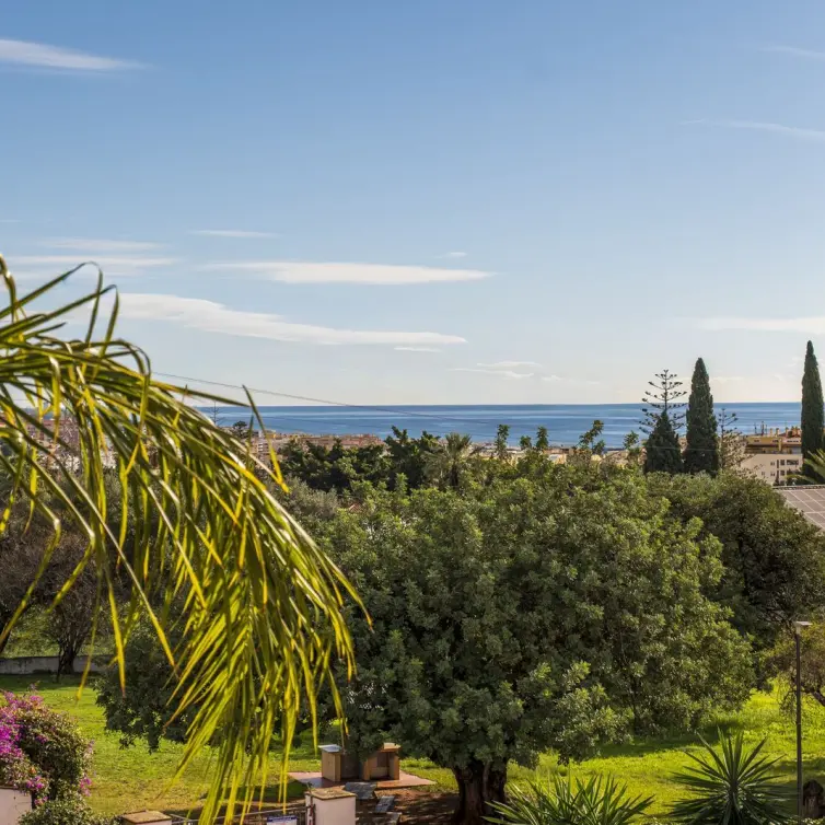 Sale of duplex in Marbella