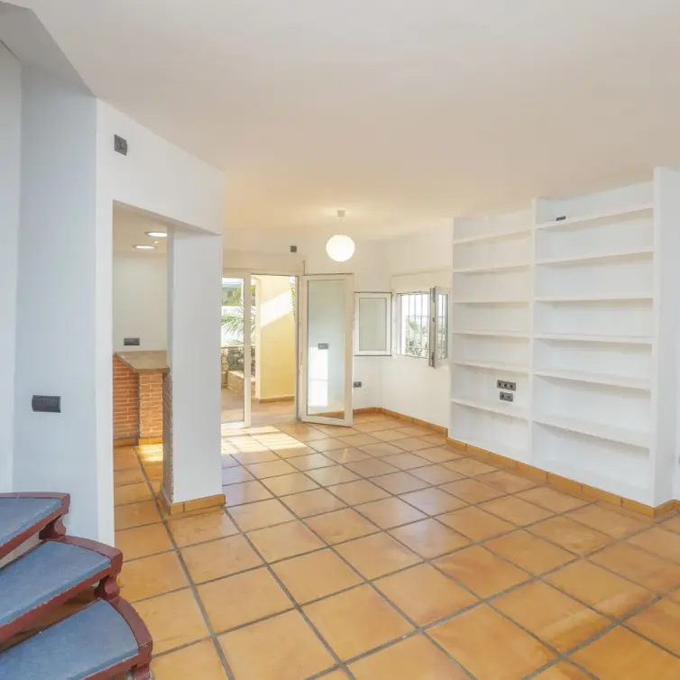 Sale of duplex in Marbella