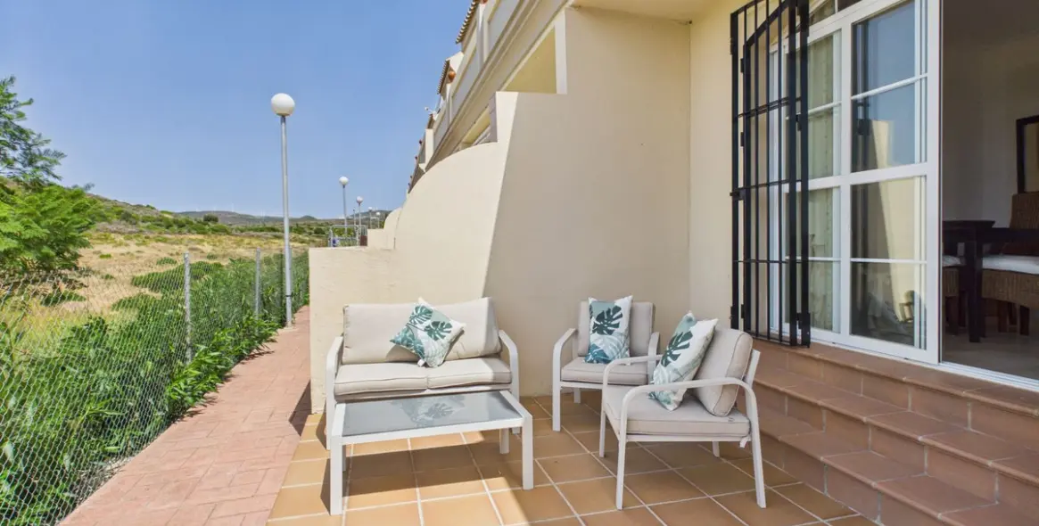 Sale of townhouse in La Duquesa 2