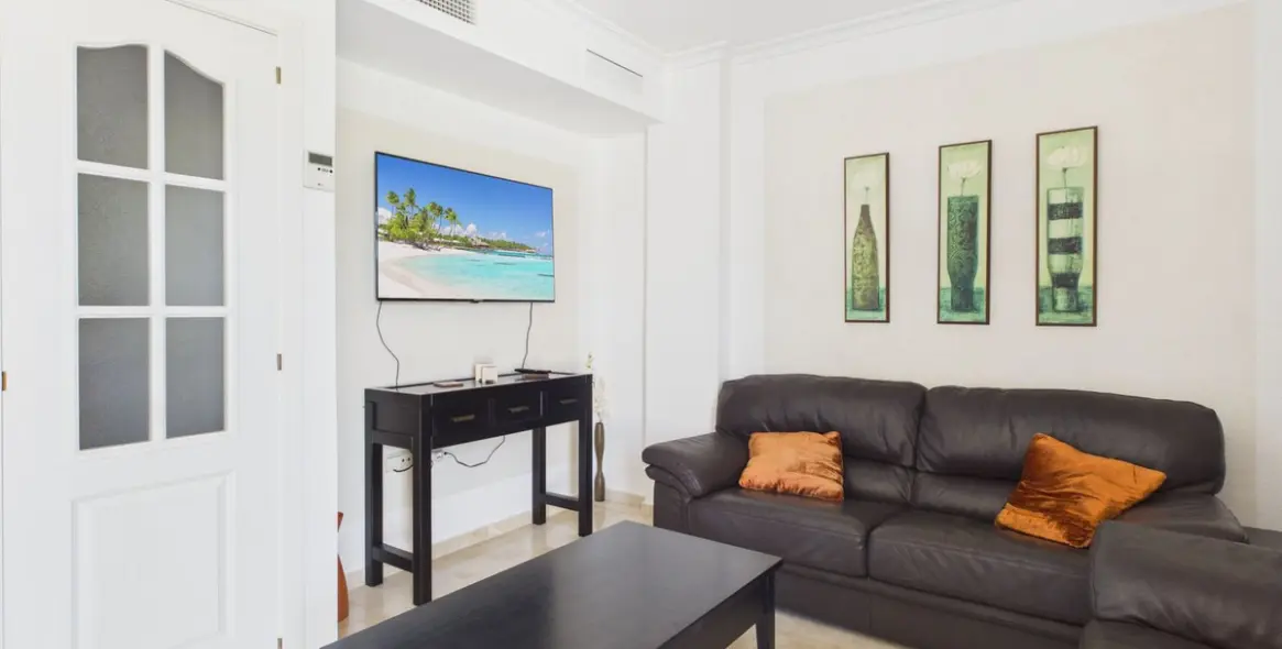 Sale of townhouse in La Duquesa 4