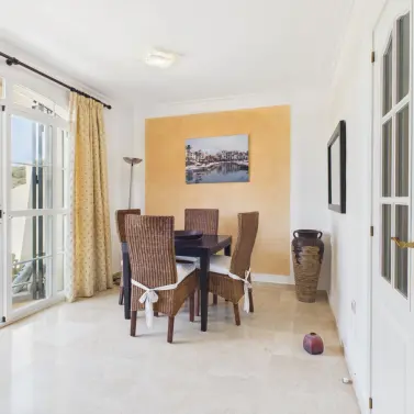 Sale of townhouse in La Duquesa