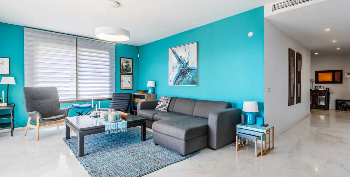 Sale of middle floor apartment in La Mairena 3