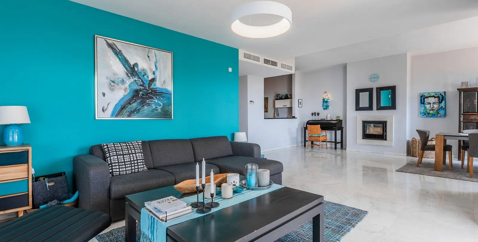 Sale of middle floor apartment in La Mairena 2